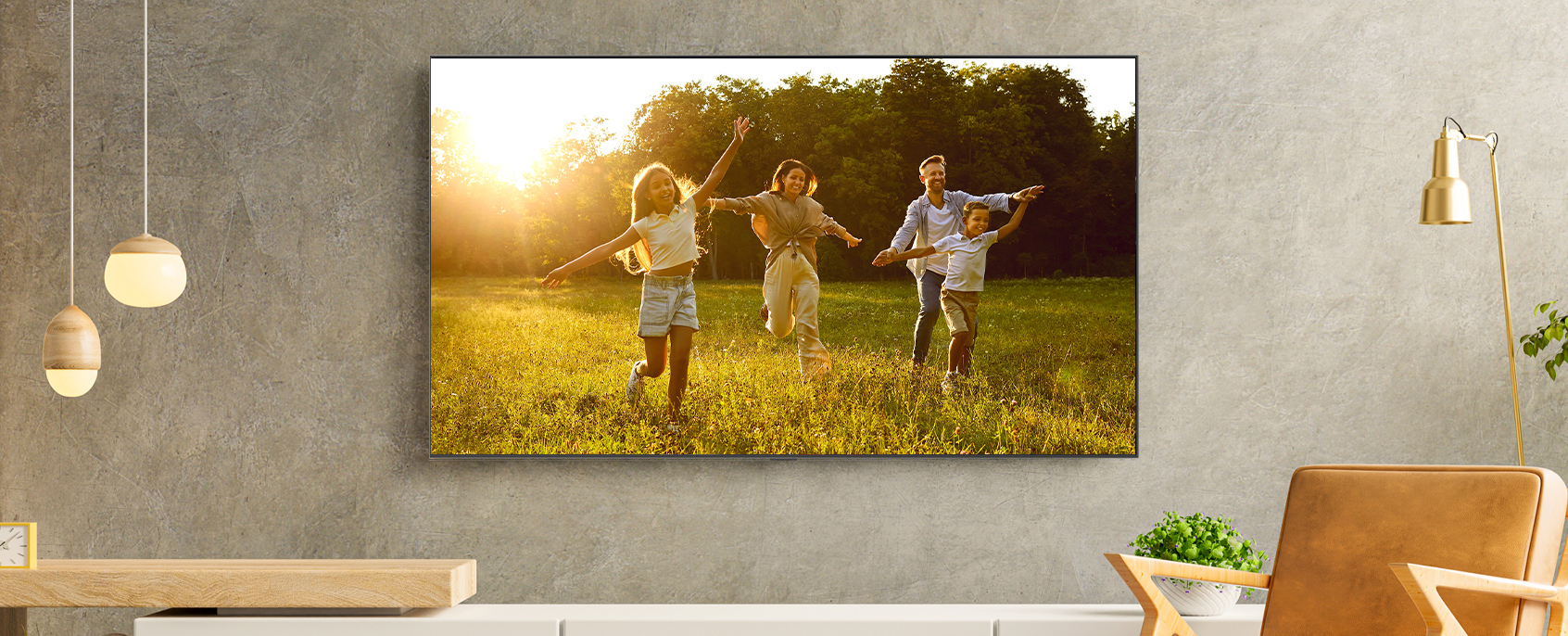 webOS Hub Smart Monitor